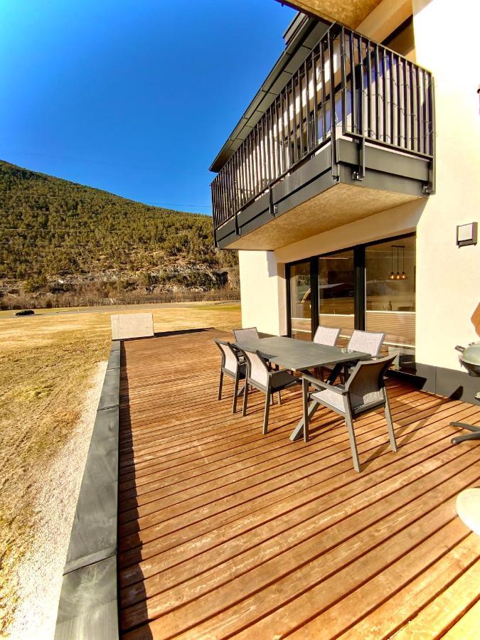 Deluxefort Fuer 10 Gaeste Mit Eigenem Whirlpool Und Fasssauna Имст Экстерьер фото